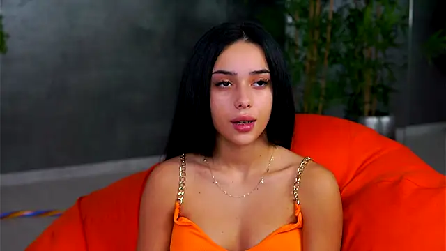 CherrySelena online show from October 27, 8:36 pm