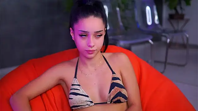 CherrySelena online show from September 26, 7:33 pm