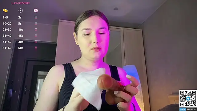 Maria Bowie online show from February 20, 7:54 am