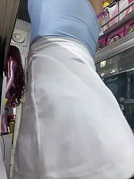 sofiafantasy online show from February 17, 2:49 pm