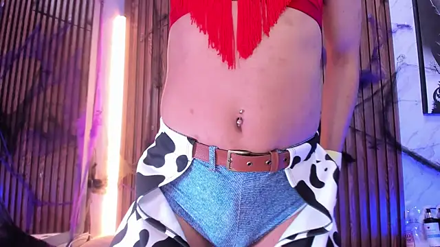 Snapshot of AndyBlake_ chatting on October 29, 3:11 am AndyBlake  online show from October 29, 3:11 am