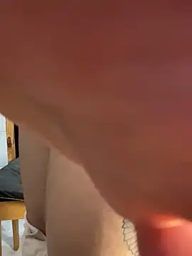 PEACHY439 online show from October 4, 3:23 am