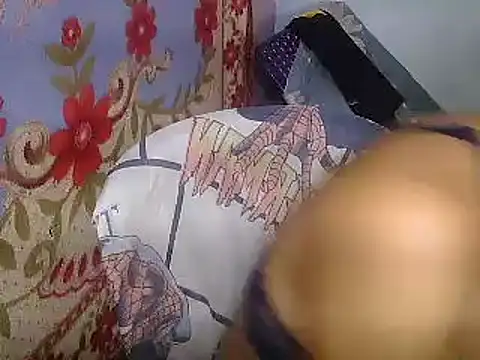 Snapshot of Katerine43 chatting on September 27, 12:56 pm Katerine43 online show from September 27, 12:56 pm