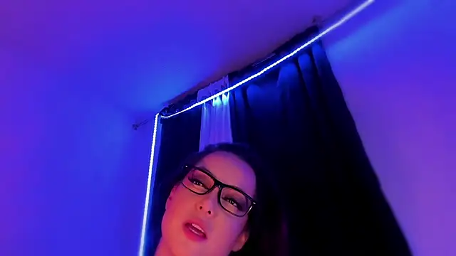 Snapshot of isabelithaa chatting on September 10, 4:56 am isabelithaa online show from September 10, 4:56 am