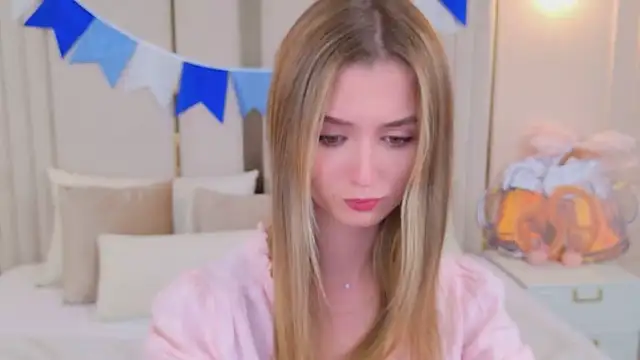 Snapshot of MarybethSnow chatting on September 29, 5:07 pm MarybethSnow online show from September 29, 5:07 pm