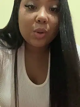 nanaypretinha online show from December 23, 2:59 am