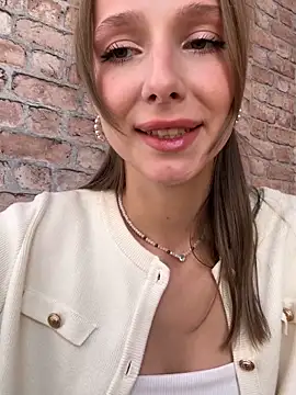 Snapshot of CaseyStar chatting on September 21, 12:37 pm CaseyStar online show from September 21, 12:37 pm