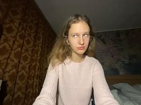 Snapshot of Eva_Angel3 chatting on October 21, 4:33 pm Eva Angel3 online show from October 21, 4:33 pm