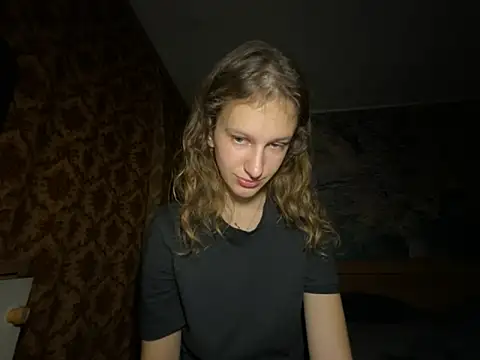 Snapshot of Eva_Angel3 chatting on September 19, 7:02 pm Eva Angel3 online show from September 19, 7:02 pm