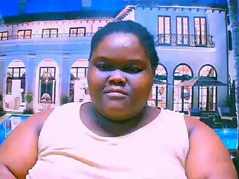 EbonyHotBuns online show from October 16, 7:05 pm