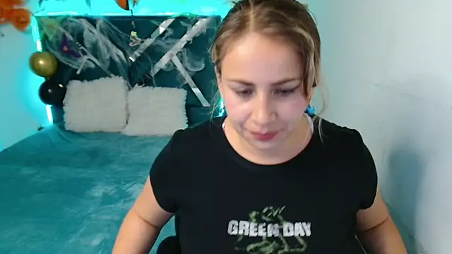 Dana martinezz online show from October 29, 11:18 pm