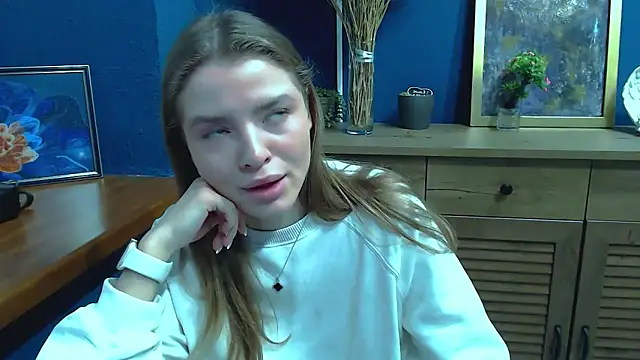 MissOliviaa  online show from December 5, 7:41 am