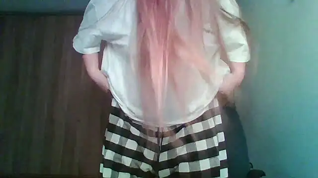 Evasapples online show from March 18, 10:04 pm