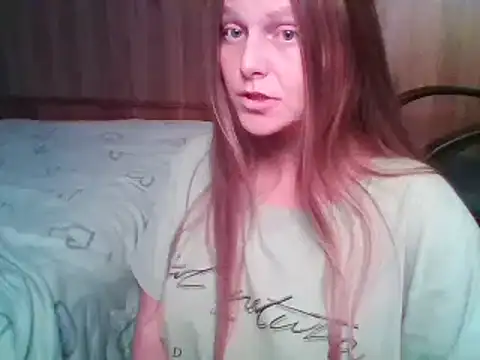 Snapshot of Evasapples chatting on October 12, 7:49 pm Evasapples online show from October 12, 7:49 pm