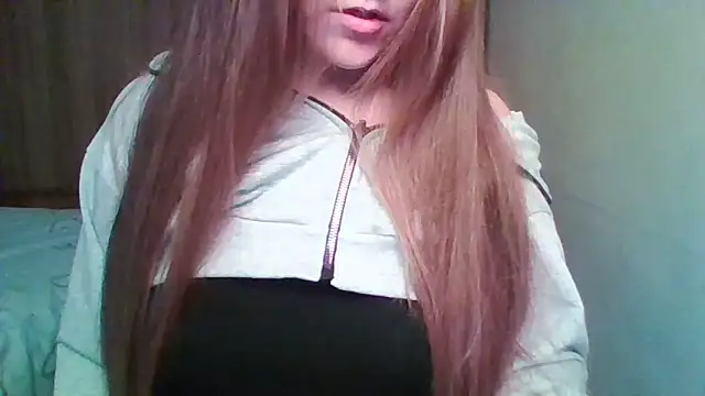 Evasapples online show from March 28, 7:24 pm