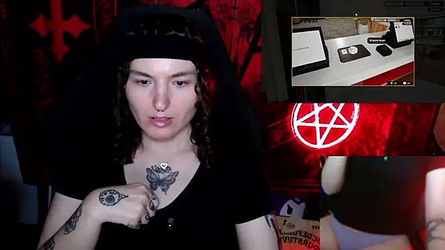 Snapshot of BrandiWRLD_999 chatting on October 15, 12:57 am BrandiWRLD 999 online show from October 15, 12:57 am