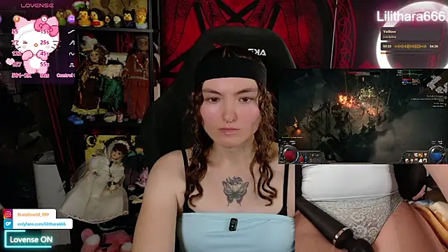 BrandiWRLD 999 online show from January 14, 8:47 pm