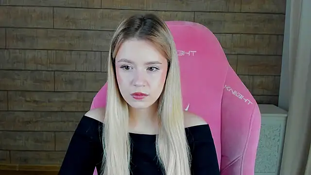 MilanaBalmain online show from March 13, 4:25 am