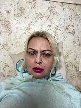 Gardener of Illusions online show from February 21, 2:12 am