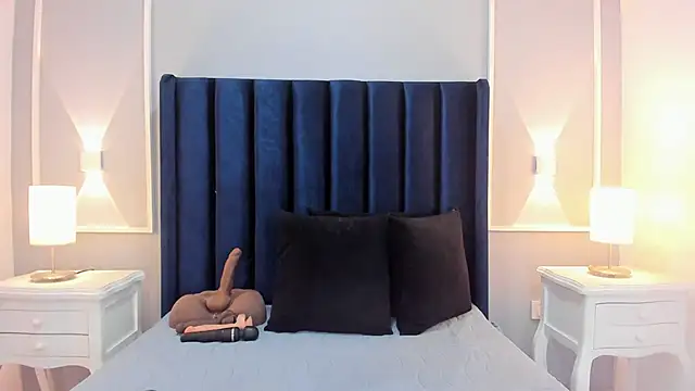 Snapshot of HAYLANISMITH chatting on October 9, 12:31 pm HAYLANISMITH online show from October 9, 12:31 pm