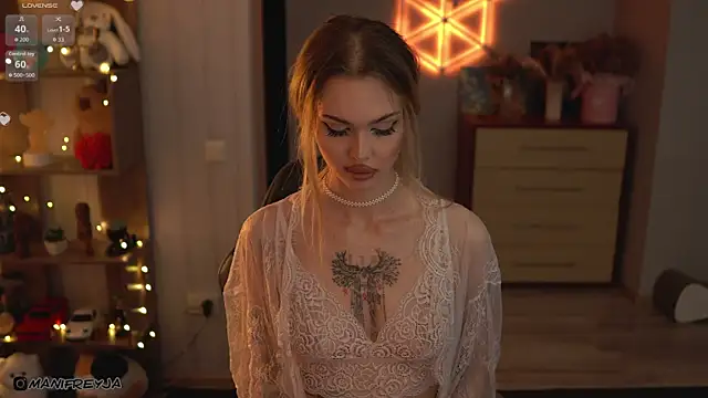 ManiFreyja online show from October 1, 7:52 pm