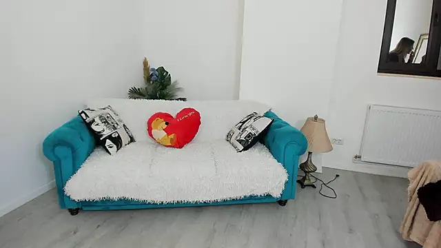 Snapshot of Kathy_Evvy chatting on October 29, 7:05 pm Kathy Evvy online show from October 29, 7:05 pm