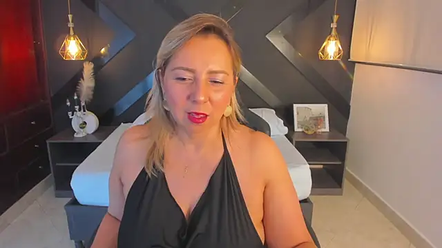 andre soto  online show from October 11, 2:27 am