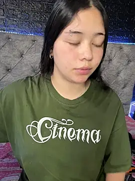 Paloma  LS online show from February 12, 7:59 pm