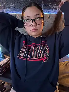 Paloma  LS online show from October 28, 8:57 pm