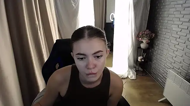 Ritaneer online show from September 23, 8:23 am