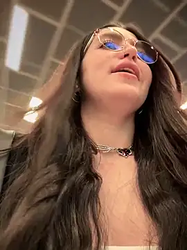 meow girl online show from September 18, 12:04 pm