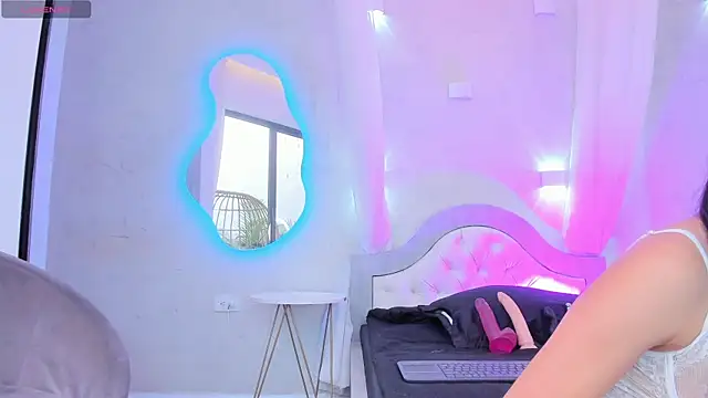 Venusflame   online show from September 17, 1:42 pm