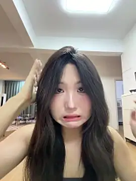 xyebobs online show from June 21, 3:38 pm