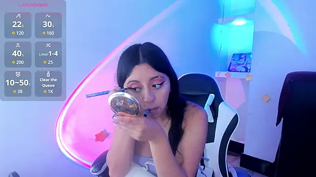 zoe connor19 online show from February 14, 8:00 pm