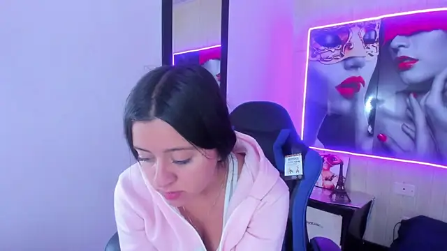 zoe connor19 online show from January 17, 7:43 pm