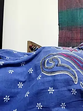 Snapshot of Tamilrojanew chatting on October 5, 5:18 pm Tamilrojanew online show from October 5, 5:18 pm