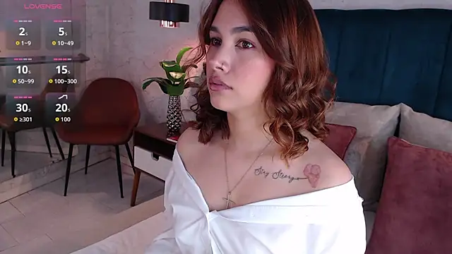 Snapshot of AdeleAndersonn chatting on September 17, 8:07 pm AdeleAndersonn online show from September 17, 8:07 pm