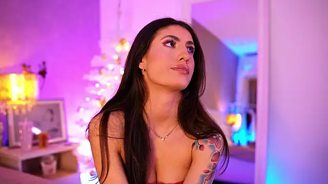 OhhAisha online show from December 15, 9:47 am