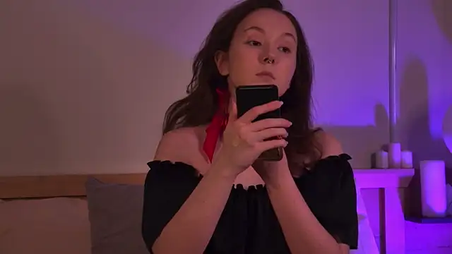 IreneRaye online show from December 4, 7:32 am