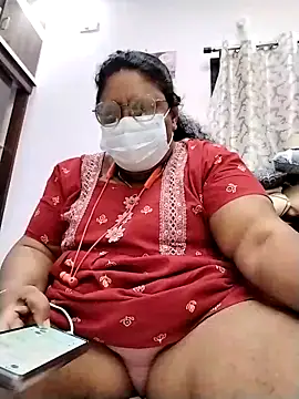 Snapshot of Pushpavathi_78 chatting on October 29, 5:59 pm Pushpavathi 78 online show from October 29, 5:59 pm