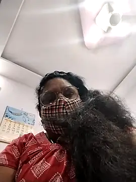 Snapshot of Pushpavathi_78 chatting on September 25, 5:11 pm Pushpavathi 78 online show from September 25, 5:11 pm