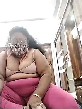 Snapshot of Pushpavathi_78 chatting on October 31, 6:23 pm Pushpavathi 78 online show from October 31, 6:23 pm