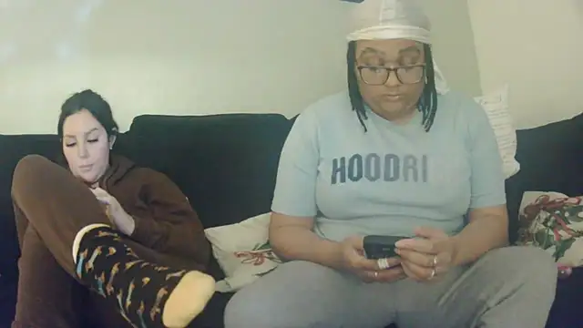 vanilla chocolate23 online show from December 19, 6:55 pm