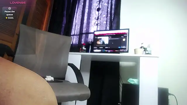 Snapshot of marilynetthan chatting on October 20, 1:58 pm marilynetthan online show from October 20, 1:58 pm