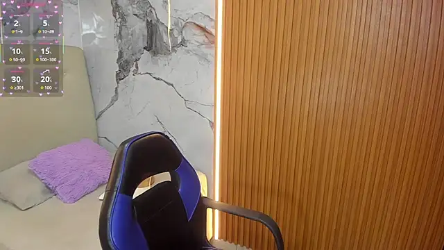 Snapshot of Alyssapark chatting on October 14, 7:16 pm Alyssapark online show from October 14, 7:16 pm