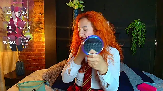 sahra taylor  online show from March 25, 4:54 pm