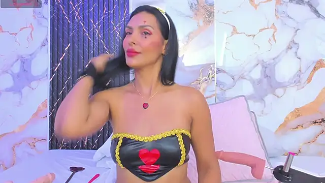 Snapshot of Alyson-a chatting on October 31, 4:22 pm Alyson-a online show from October 31, 4:22 pm