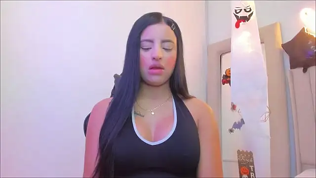 Snapshot of Zoeth_Ruiz chatting on October 24, 1:18 pm Zoeth Ruiz online show from October 24, 1:18 pm