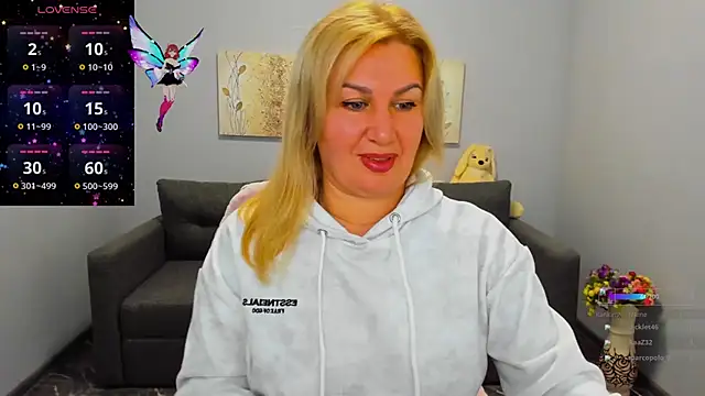 Lili Crossi online show from November 7, 7:14 am