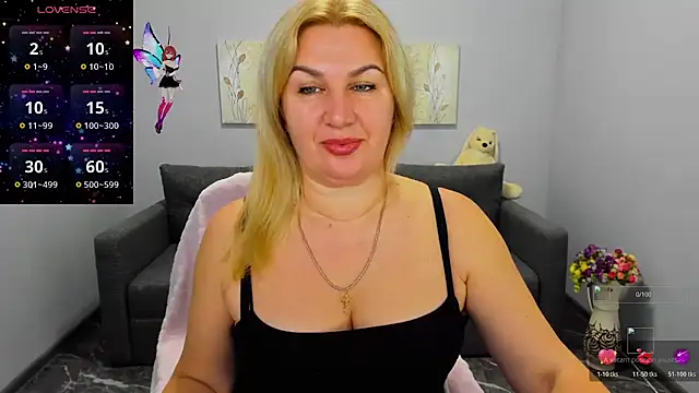 Lili Crossi online show from November 20, 7:09 am